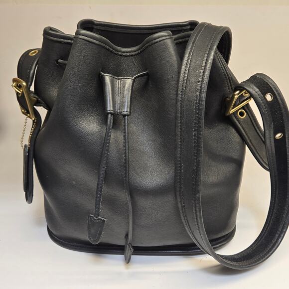 Vintage Coach 9952 Lula's Legacy Black Leather Drawstring Bucket Bag B0D-9952 - Picture 1 of 9